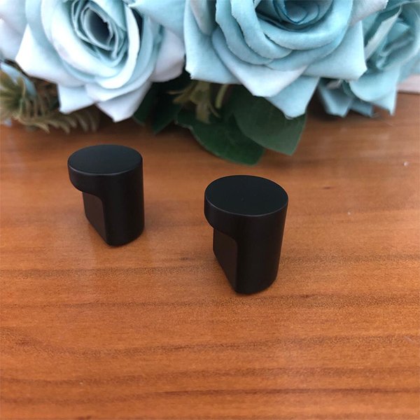 Puxador Radio Preto Zen Mini