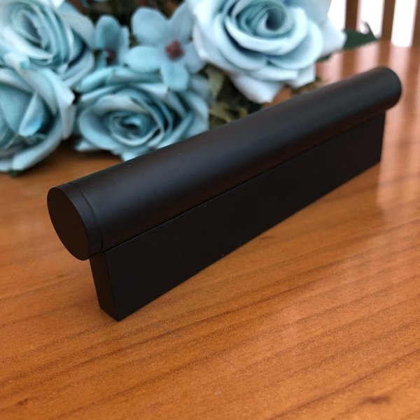 Puxador Sorento Liso Preto Zen 96mm